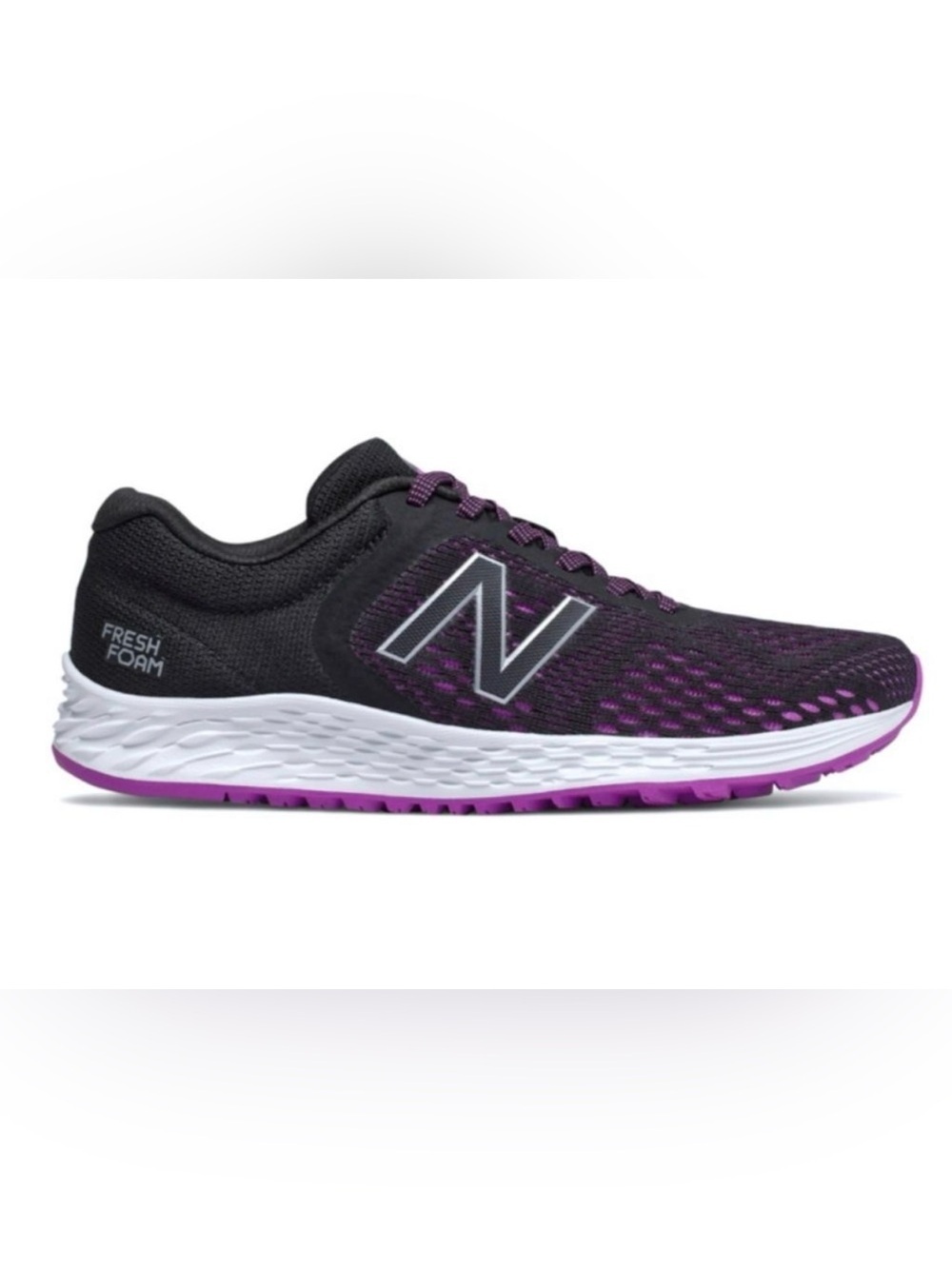 New Balance Women's Black and Purple Athletic Running Shoe